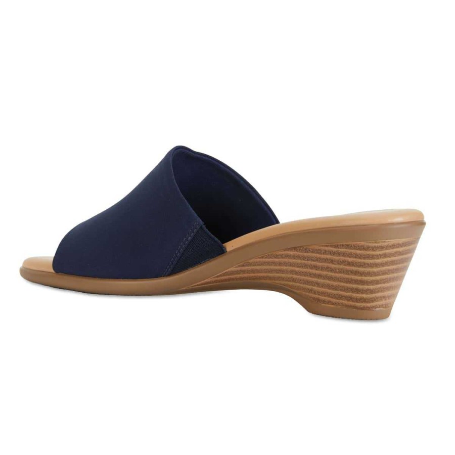 Heels Wide Steps  | Orient Heel In Navy Fabric